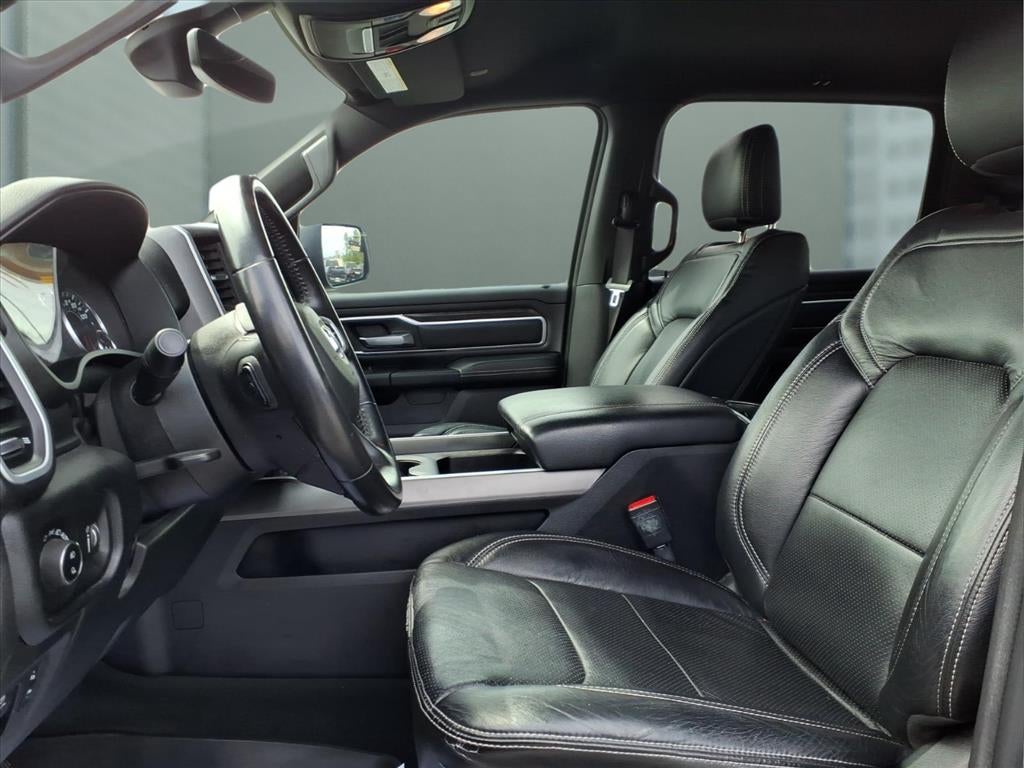 2022 RAM 1500 Big Horn Crew Cab 4x4 5'7' Box