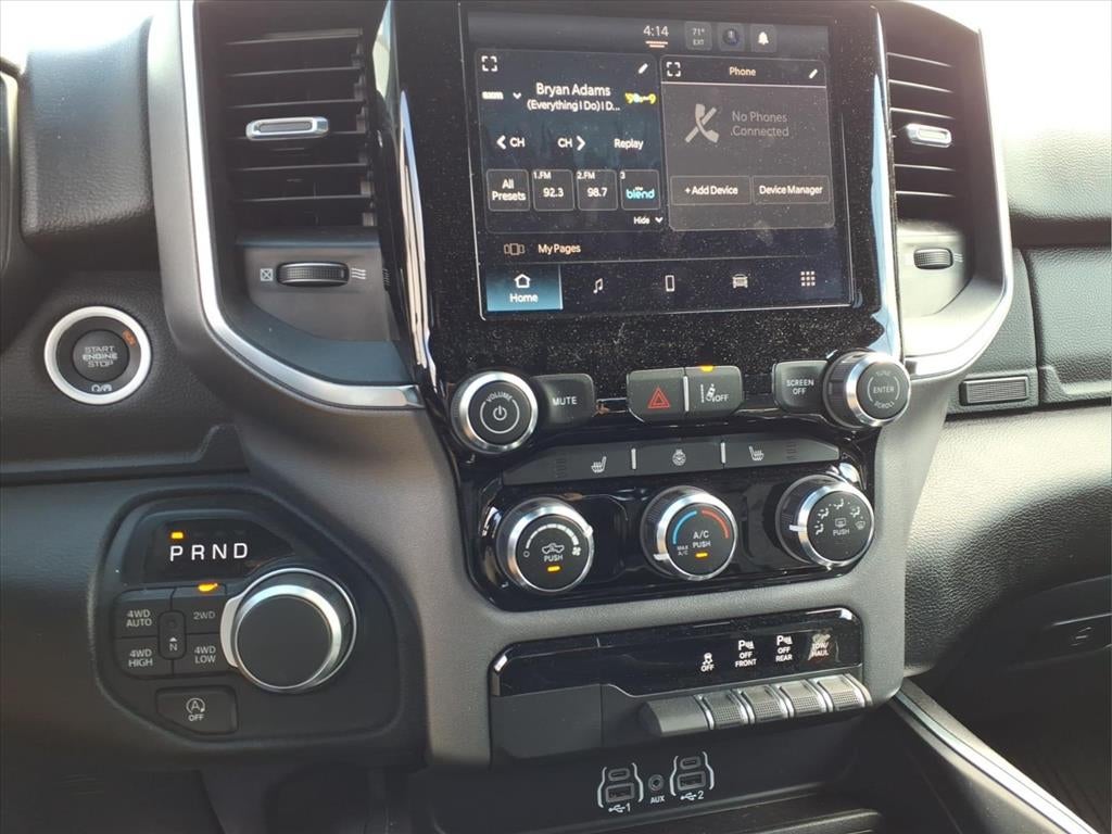 2025 RAM 1500 Big Horn Crew Cab 4x4 5'7' Box