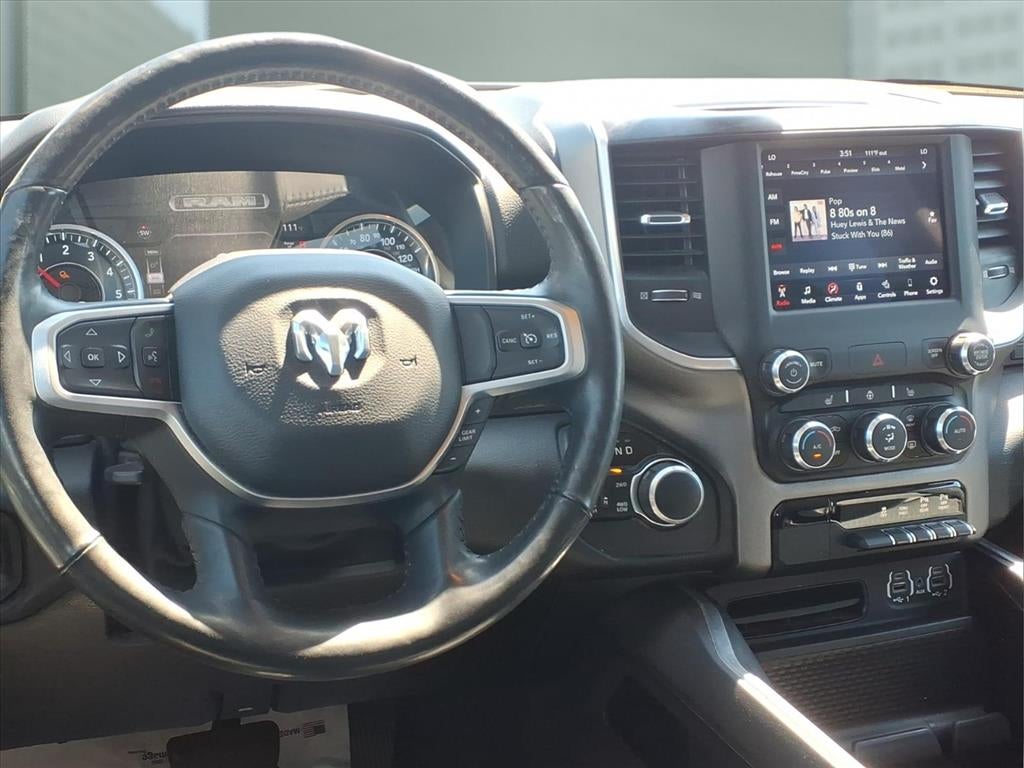 2020 RAM 1500 Big Horn Crew Cab 4x4 5'7' Box