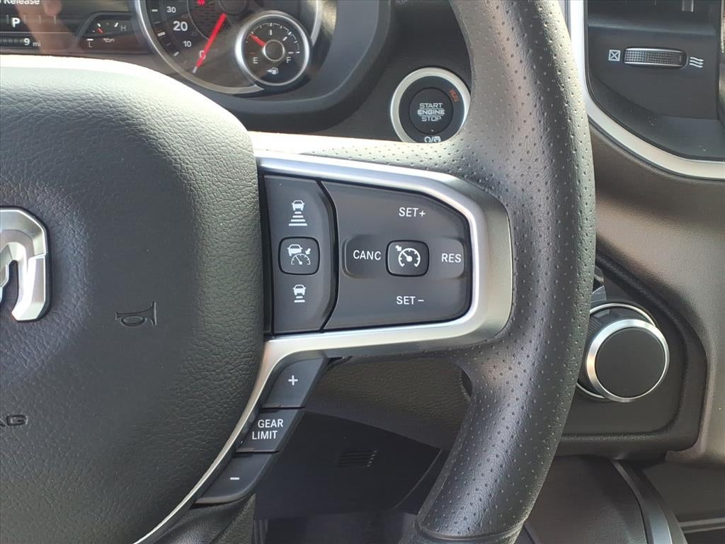 2026 RAM Ram 1500 RAM 1500 EXPRESS CREW CAB 4X4 5'7' BOX