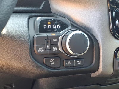 2026 RAM Ram 1500 RAM 1500 WARLOCK CREW CAB 4X4 5'7' BOX