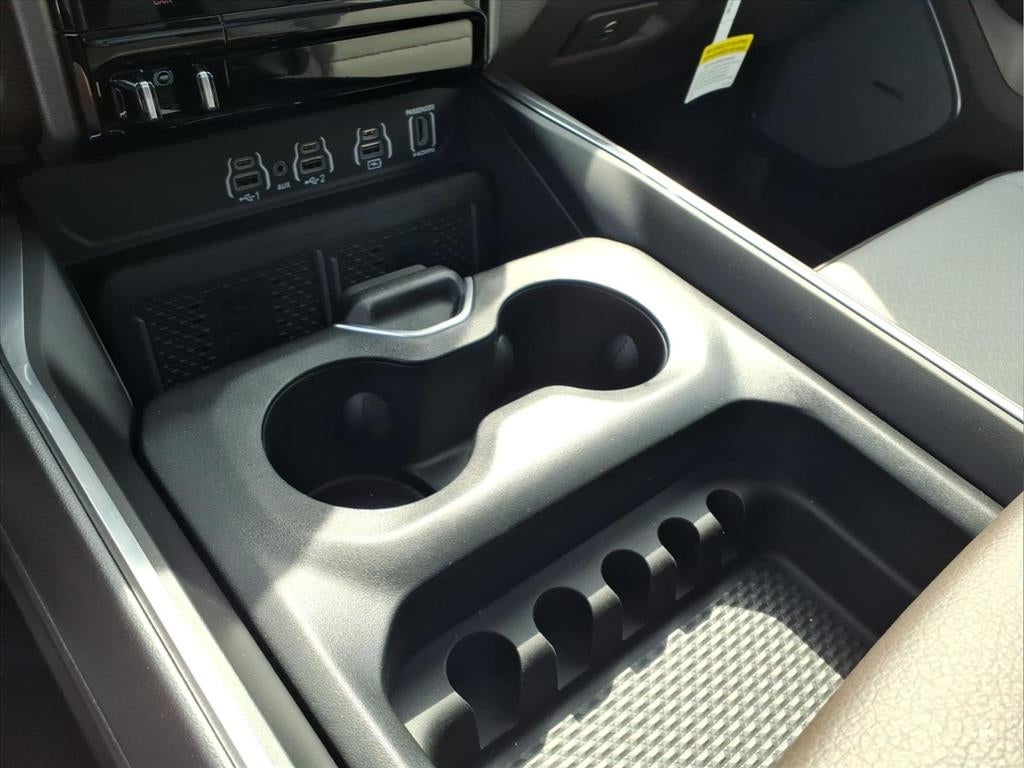 2025 RAM Ram 1500 RAM 1500 LARAMIE CREW CAB 4X4 5'7' BOX