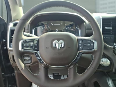 2025 RAM Ram 1500 RAM 1500 LARAMIE CREW CAB 4X4 5'7' BOX