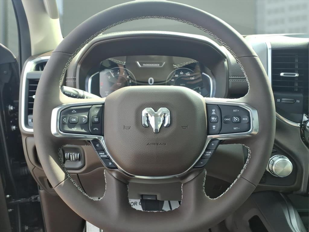 2025 RAM Ram 1500 RAM 1500 LARAMIE CREW CAB 4X4 5'7' BOX