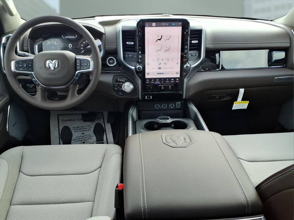 2025 RAM Ram 1500 RAM 1500 LARAMIE CREW CAB 4X4 5'7' BOX