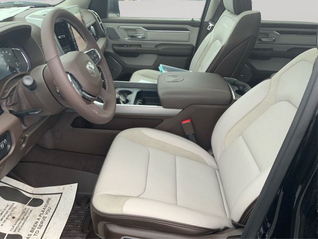 2025 RAM Ram 1500 RAM 1500 LARAMIE CREW CAB 4X4 5'7' BOX