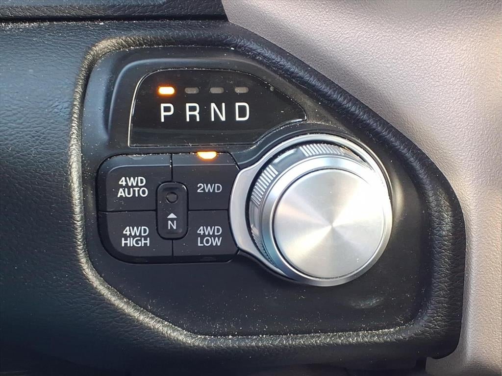 2022 RAM 1500 Laramie Crew Cab 4x4 5'7' Box