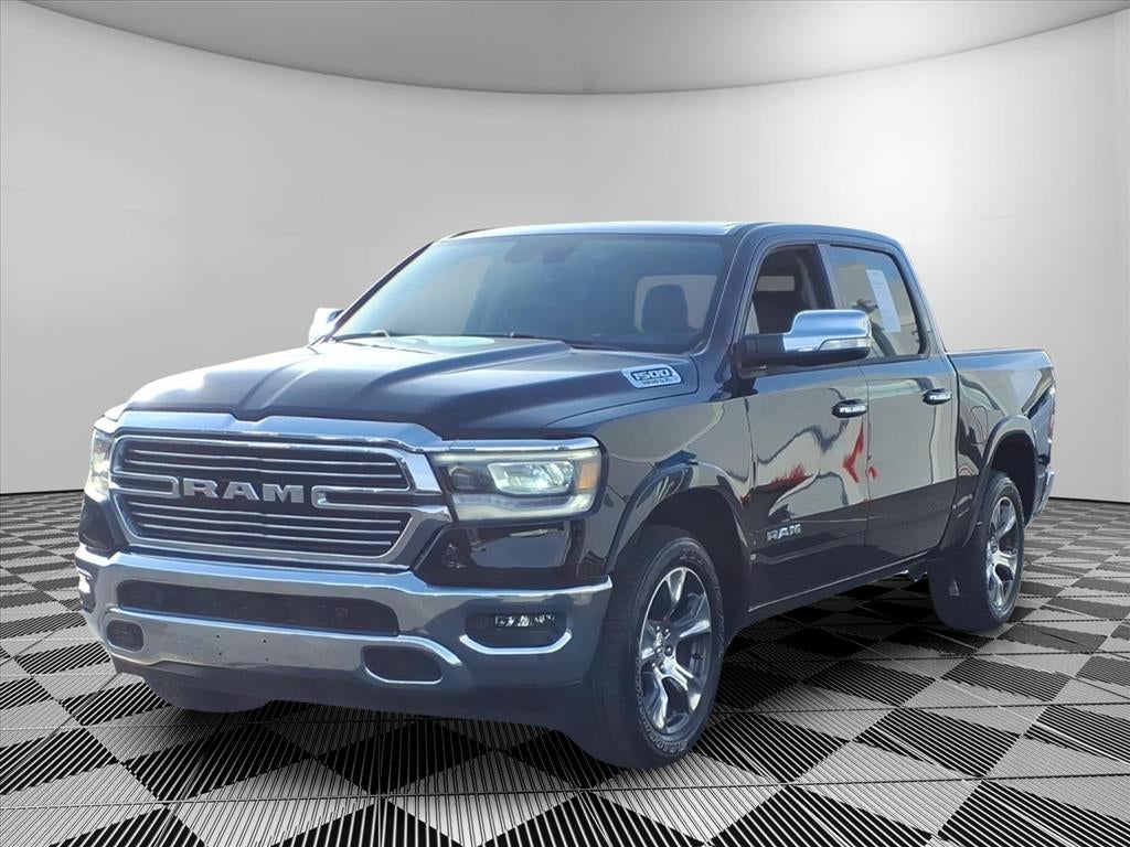2022 RAM 1500 Laramie Crew Cab 4x4 5'7' Box