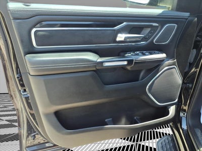 2022 RAM 1500 Laramie Crew Cab 4x4 5'7' Box