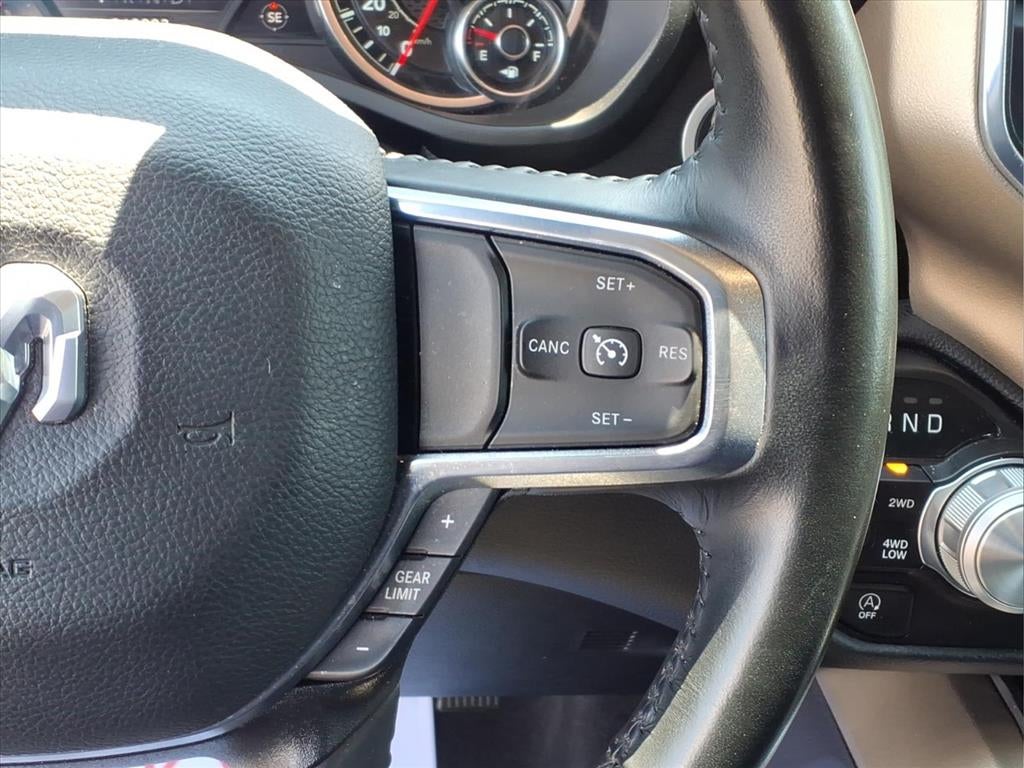 2022 RAM 1500 Laramie Crew Cab 4x4 5'7' Box