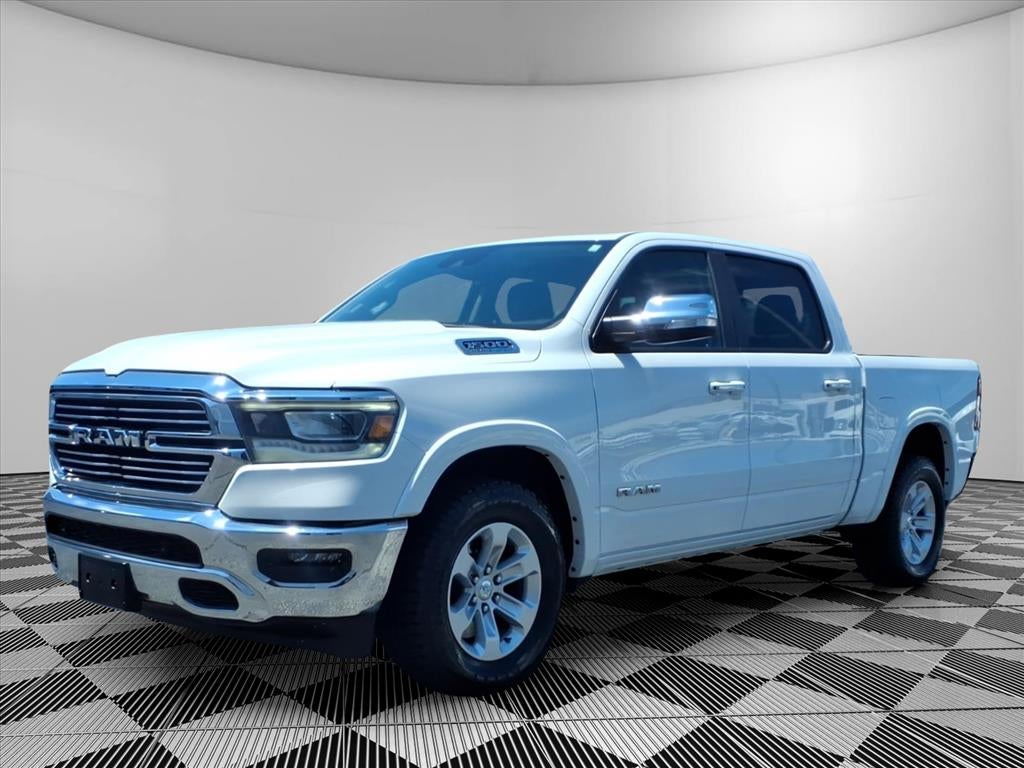 2022 RAM 1500 Laramie Crew Cab 4x4 5'7' Box