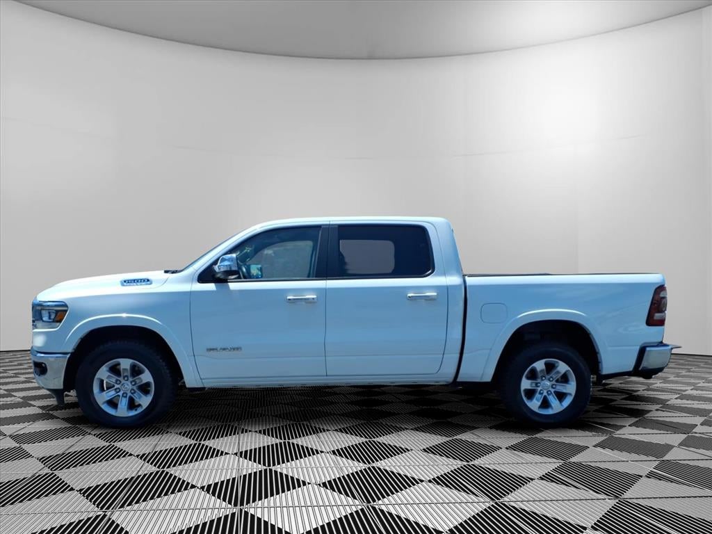 2022 RAM 1500 Laramie Crew Cab 4x4 5'7' Box
