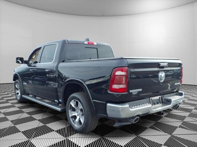 2020 RAM 1500 Laramie Crew Cab 4x4 5'7' Box