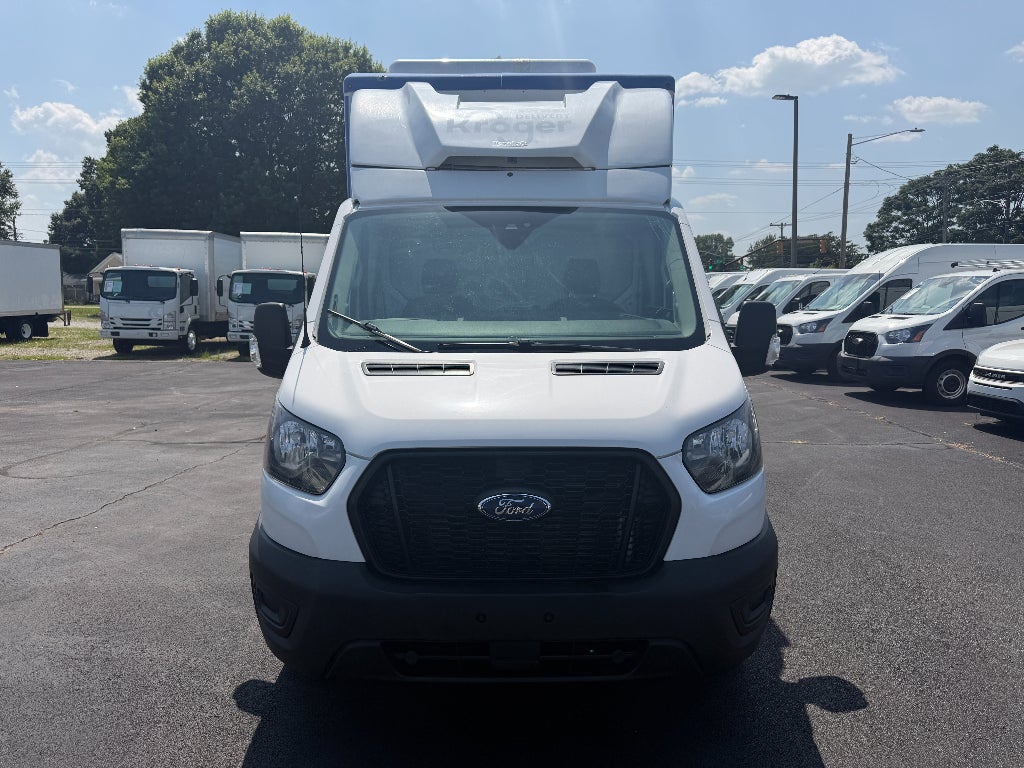 2022 Ford Transit Chassis Cab Base