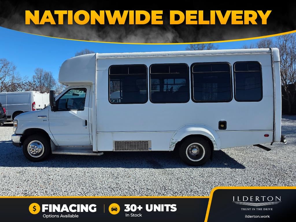 2015 Ford E-350 Cutaway Base