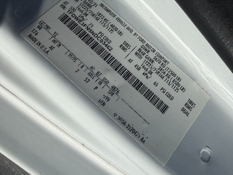 2022 Ford E-350 Cutaway Base