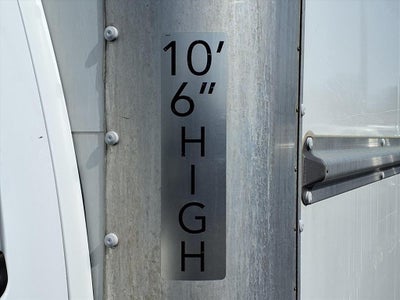 2022 Ford E-350 Cutaway Base