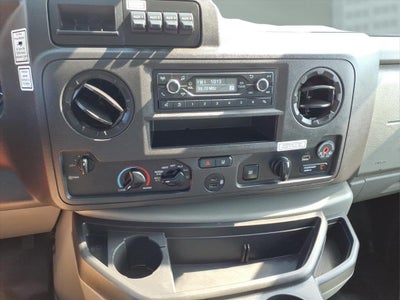 2022 Ford E-350 Cutaway Base