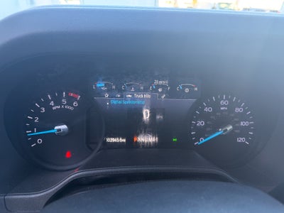 2022 Ford E-350 Cutaway Base