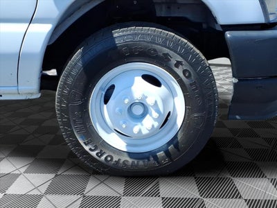 2022 Ford E-350 Cutaway Base