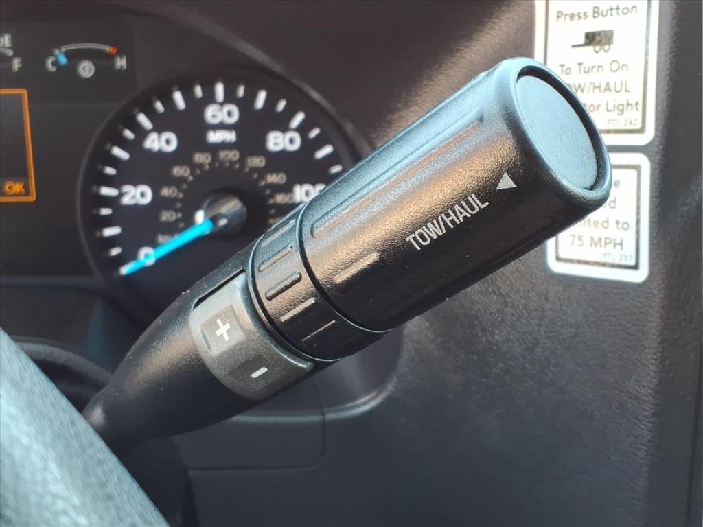 2022 Ford E-350 Cutaway Base