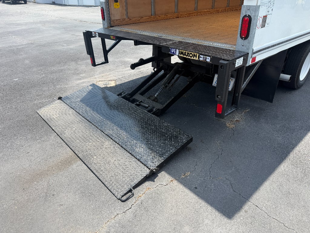 2024 Ford E-350 Cutaway Base
