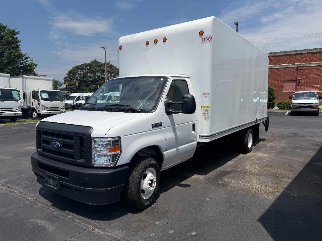 2024 Ford E-350 Cutaway Base