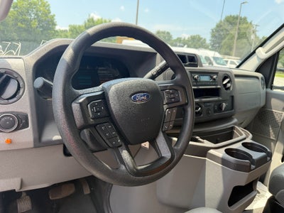 2024 Ford E-350 Cutaway Base