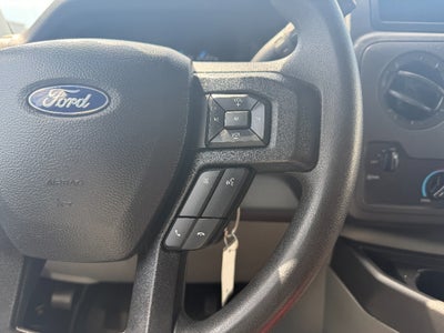 2022 Ford E-450 Cutaway Base