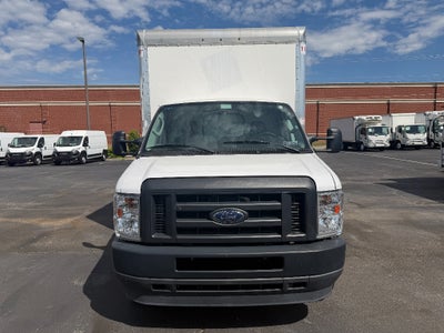 2022 Ford E-450 Cutaway Base