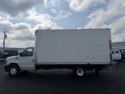 2025 Ford E-450 Cutaway Base