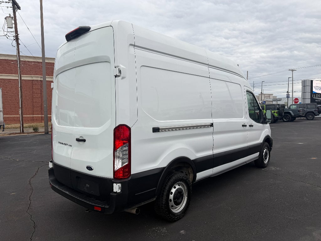 2023 Ford Transit-250 Cargo Van Base