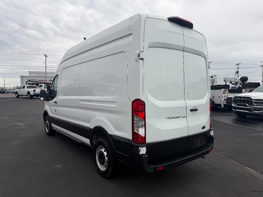 2023 Ford Transit-250 Cargo Van Base