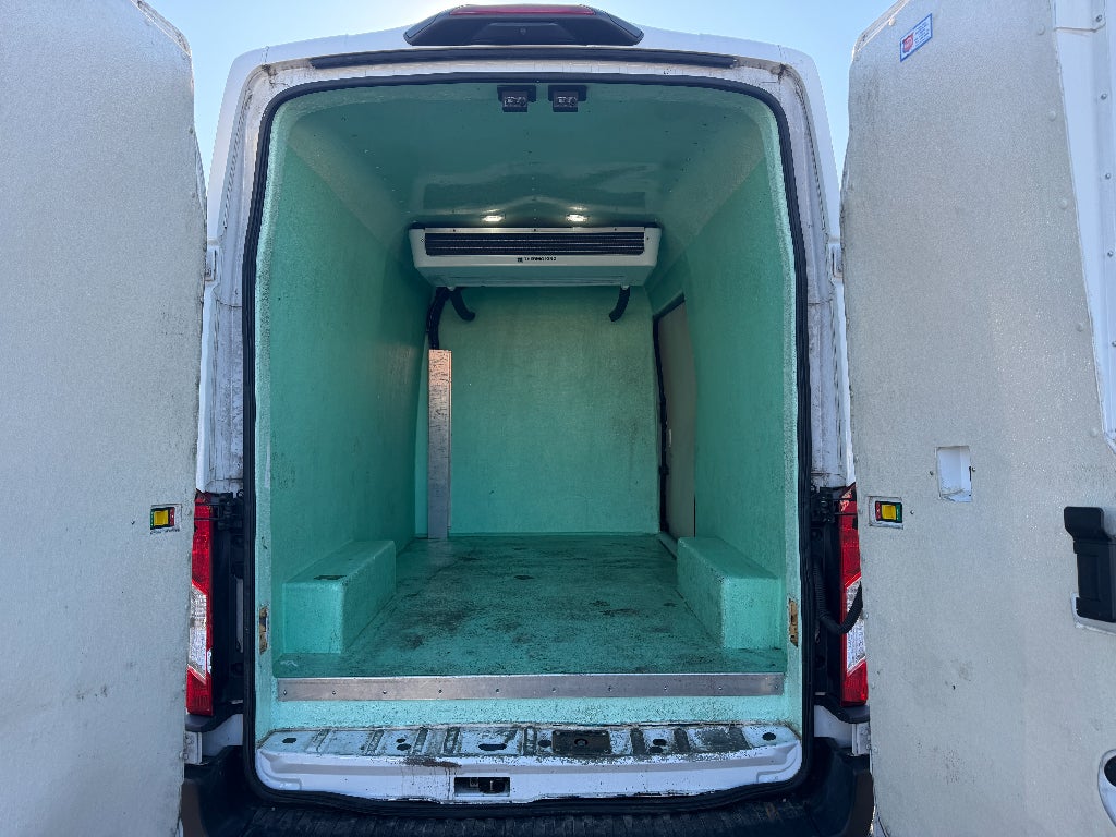 2022 Ford Transit-250 Cargo Van Base