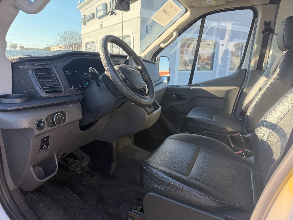 2022 Ford Transit-250 Cargo Van Base