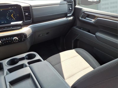 2024 Chevrolet Silverado 1500 4WD Crew Cab Short Bed LT with 2FL
