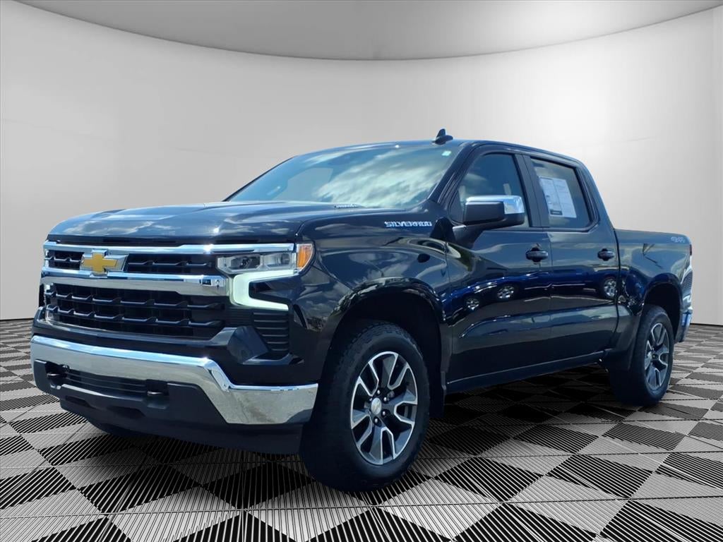 2024 Chevrolet Silverado 1500 4WD Crew Cab Short Bed LT with 2FL