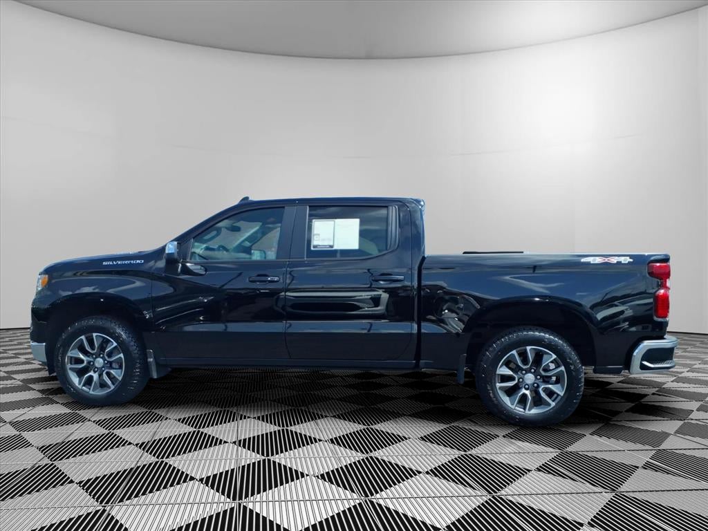 2024 Chevrolet Silverado 1500 4WD Crew Cab Short Bed LT with 2FL