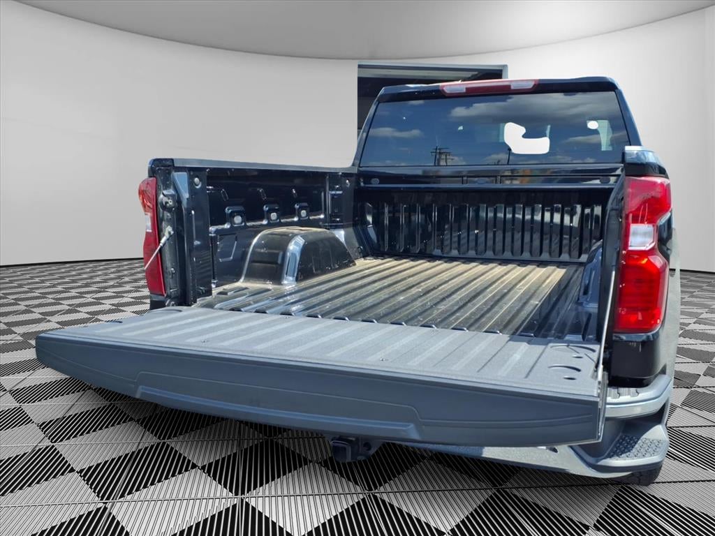 2024 Chevrolet Silverado 1500 4WD Crew Cab Short Bed LT with 2FL
