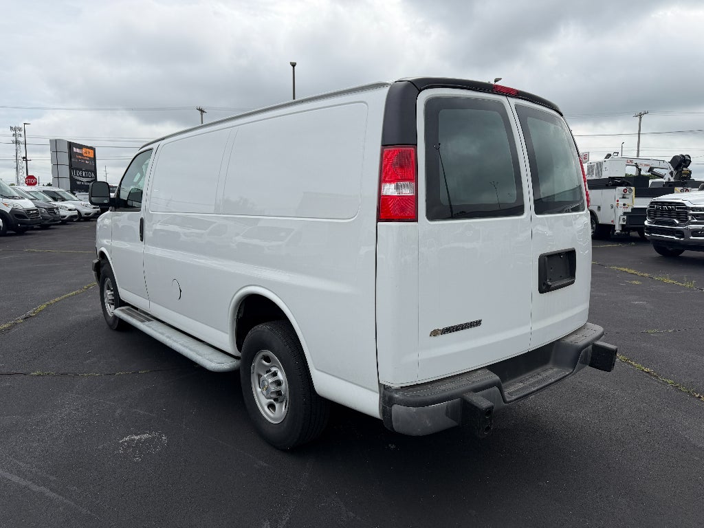 2024 Chevrolet Express Cargo RWD 2500 Regular Wheelbase WT
