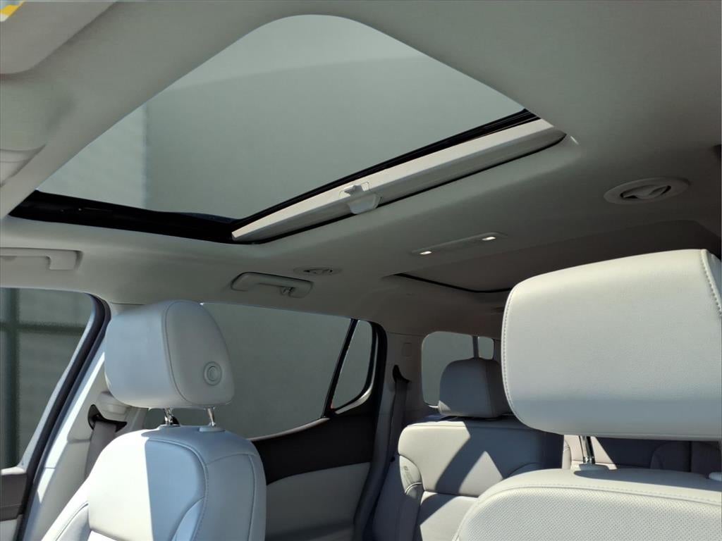 2022 GMC Acadia AWD SLT