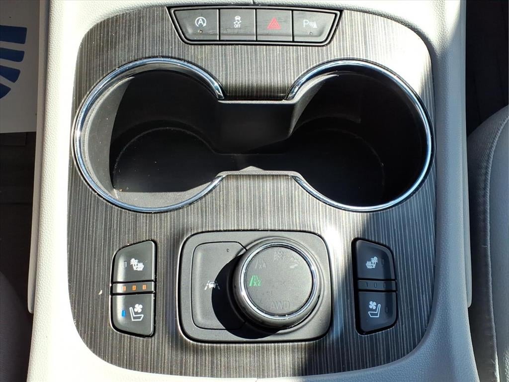 2022 GMC Acadia AWD SLT