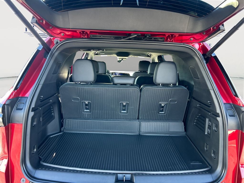 2025 Chevrolet Traverse FWD High Country