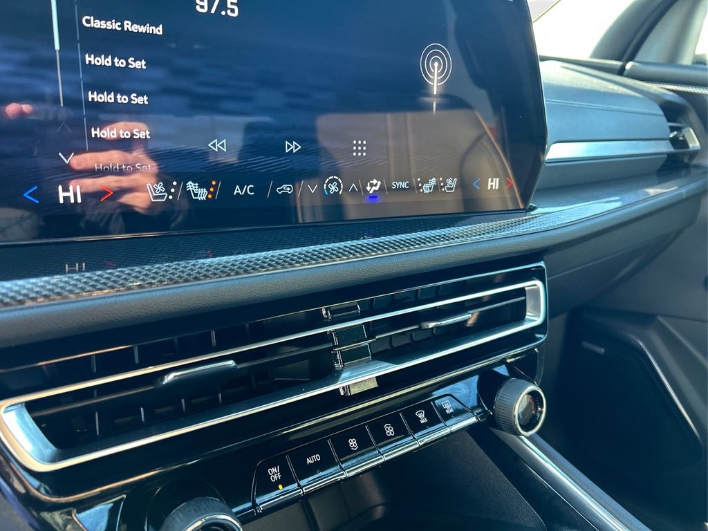 2025 Chevrolet Traverse FWD High Country