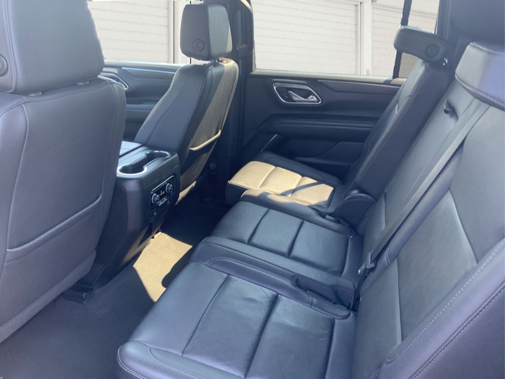 2023 Chevrolet Suburban 4WD LT