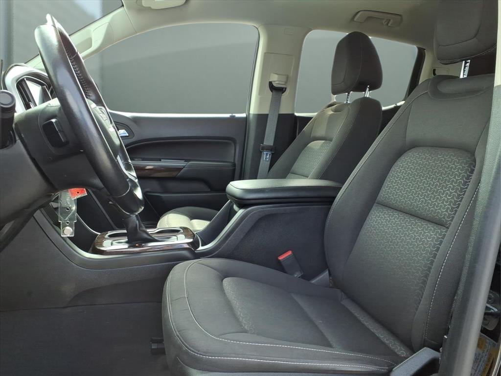 2022 GMC Canyon 2WD Crew Cab Short Box Elevation