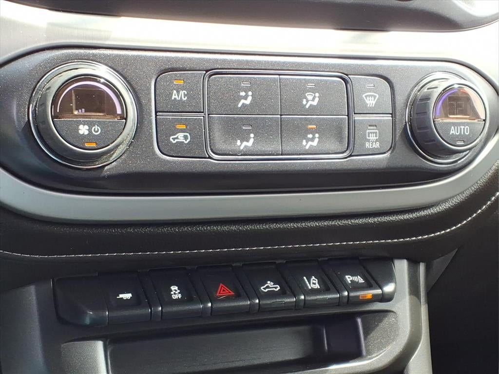 2022 GMC Canyon 2WD Crew Cab Short Box Elevation