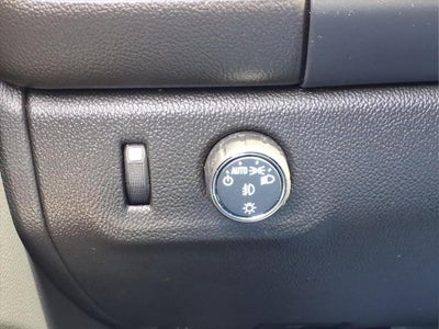 2022 GMC Canyon 2WD Crew Cab Short Box Elevation