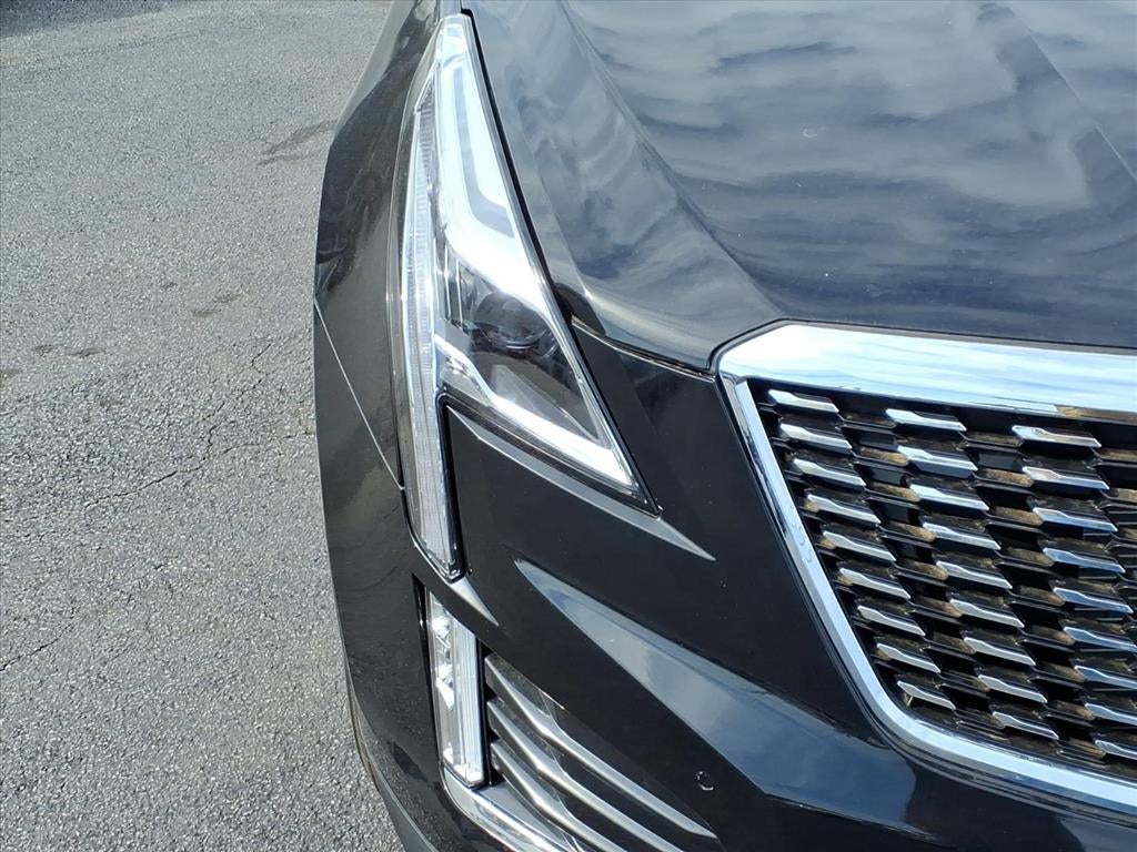 2025 Cadillac XT5 FWD Premium Luxury