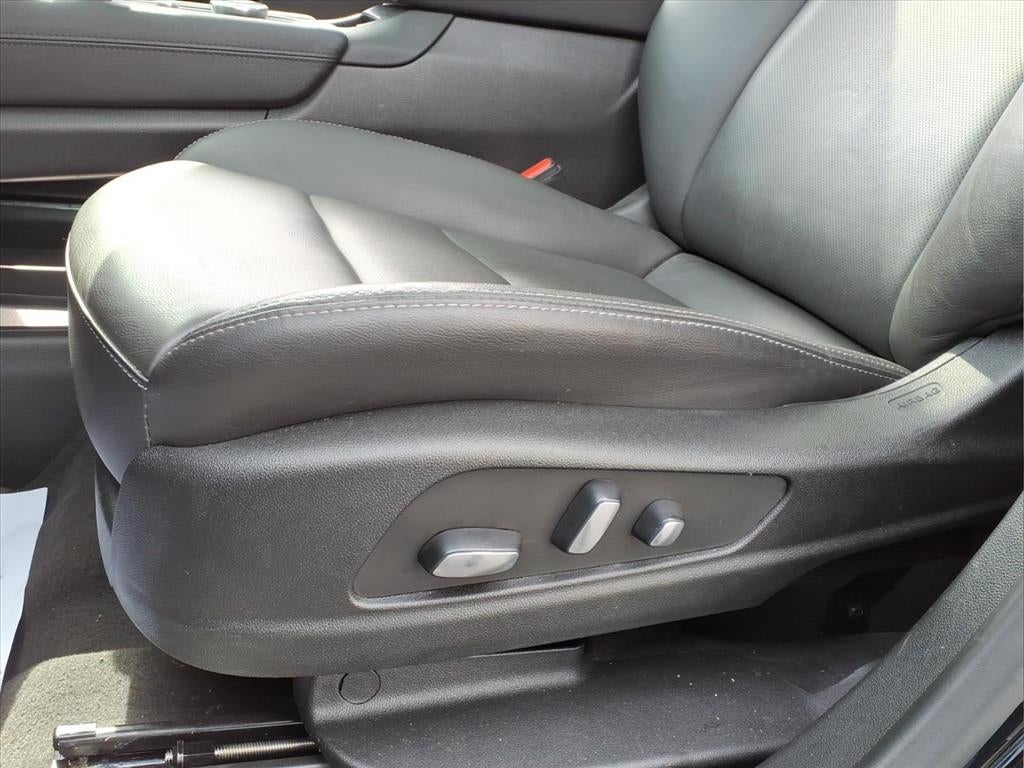 2025 Cadillac XT5 FWD Premium Luxury